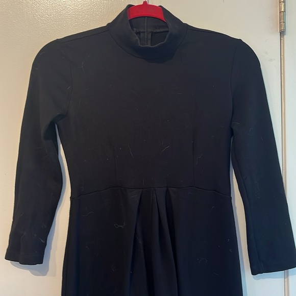 Sz 4 maternity - Beautiful black mock turtle neck dress. - Isabella Oliver - Picture 2 of 4